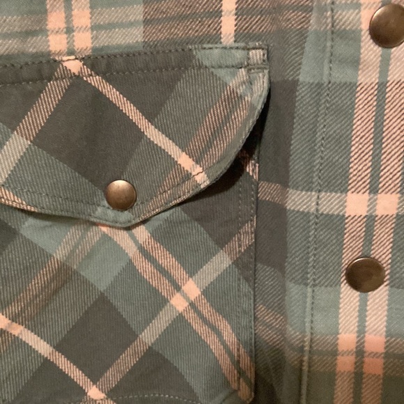 Eddie Bauer cotton shirt. Size L. Green plaid. - Picture 4 of 6